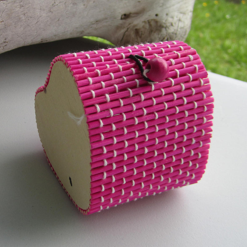 Simple Cute Heart Shaped Bamboo Storage Box - Pink