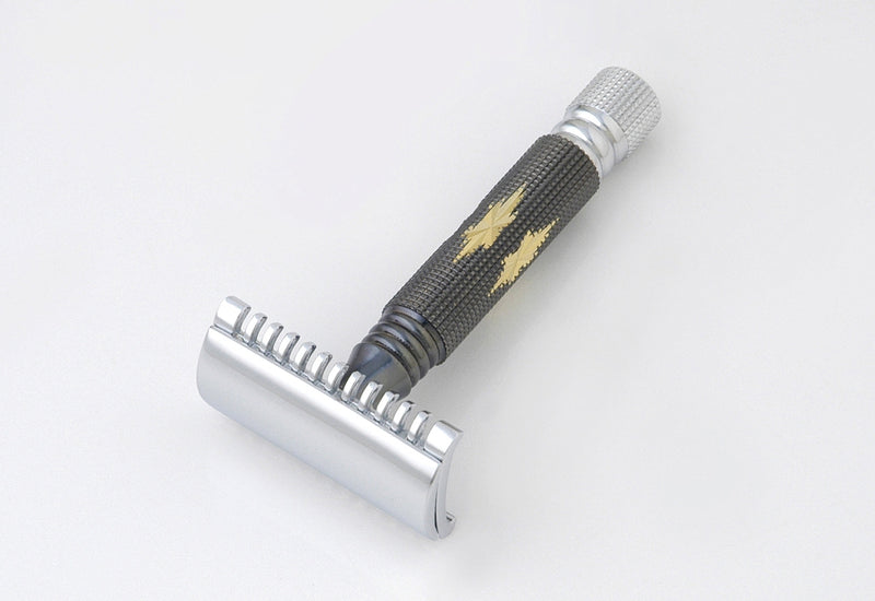 Pearl Safety Razor, Chrome black & gold + silver Handle, Open Comb